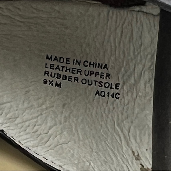 MICHAEL Michael Kors Adriana Flat Sandals Shoes Leather Coffee Size 9.5 with Box - Picture 6 of 8